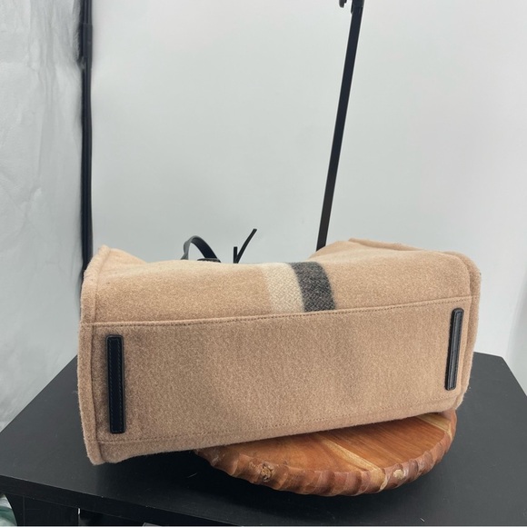 Kate Spade Washington Square Mega Sam Tote beige tan black wool - Picture 10 of 16